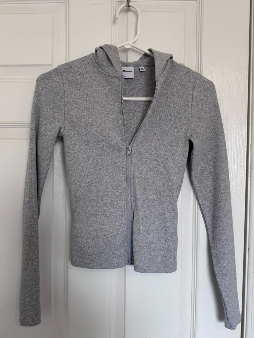 Aritzia Homestretch Slim Fit Hoodie